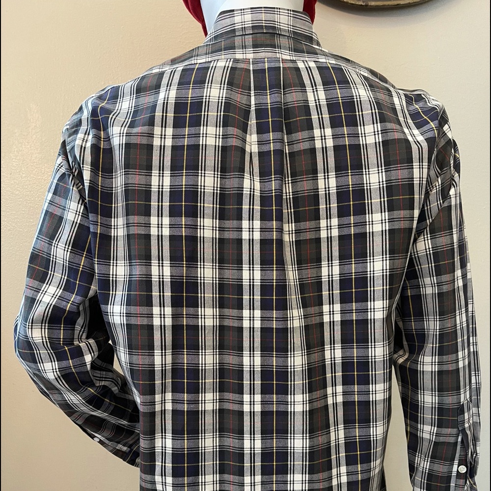 Button Down Medium - image 5